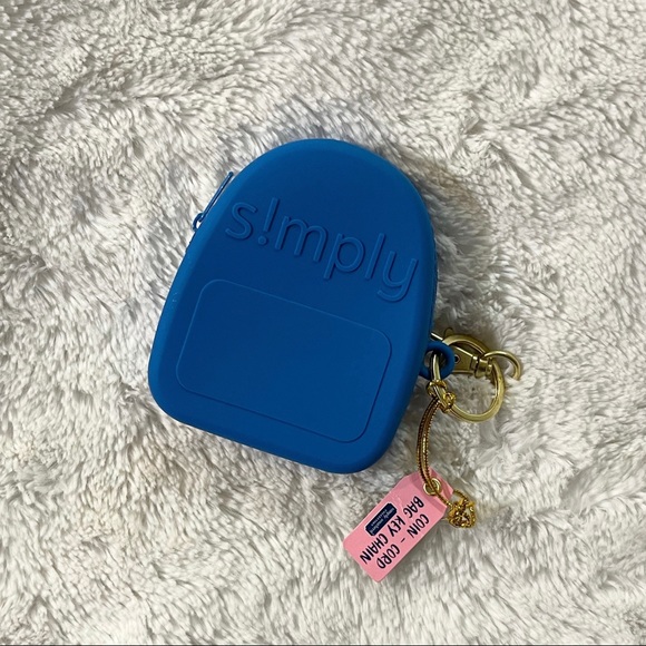 ✨🆕💙👛SIMPLY SOUTHERN SIMPLY BACKPACK MINI COIN PURSE👛💙 - Picture 1 of 2
